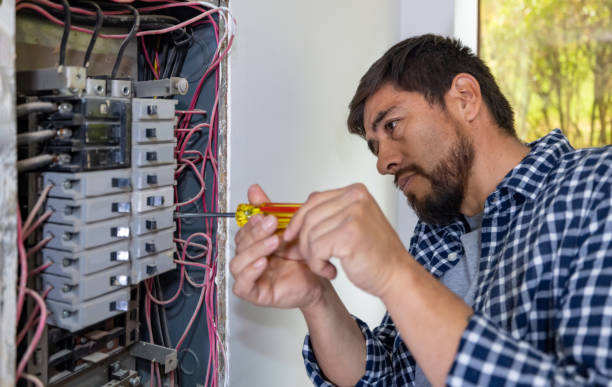 Best Local Electrician Companies  in Mission Hills, KS